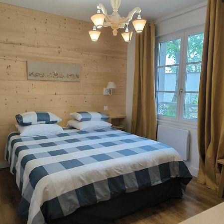 La Frenaie Bed & Breakfast Saint-Cyr-sur-le-Rhone ภายนอก รูปภาพ