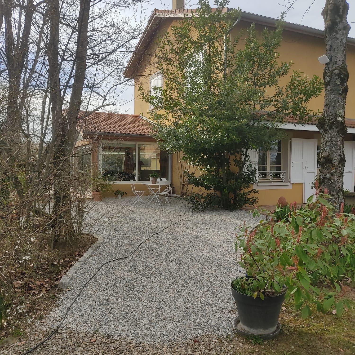 La Frenaie Bed & Breakfast Saint-Cyr-sur-le-Rhone ภายนอก รูปภาพ